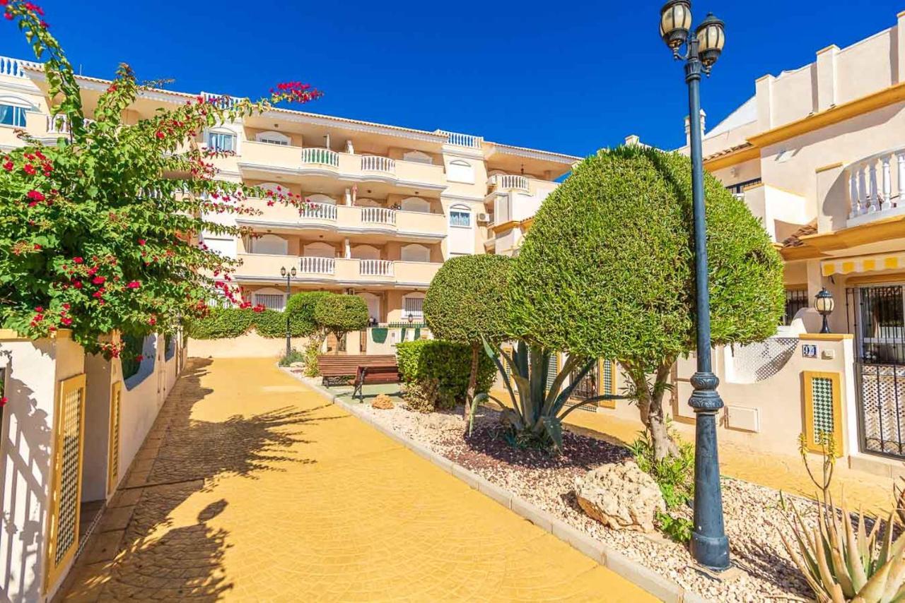 Beautiful Sea Views Apartment Cabo Roig Dehesa de Campoamor  Екстериор снимка